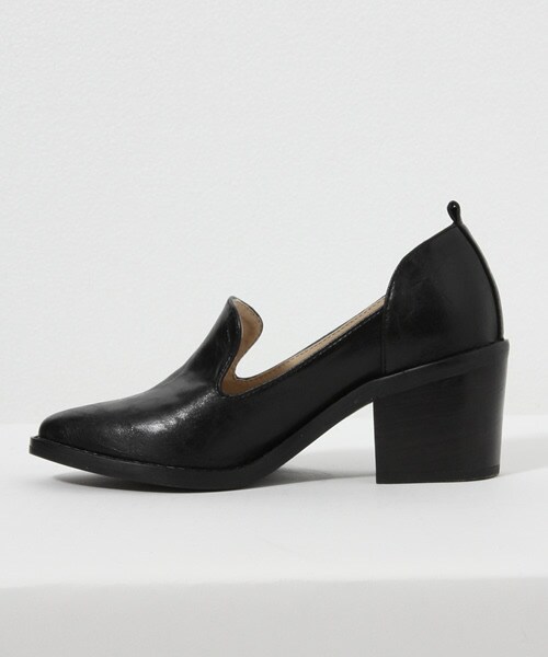 JEANASIS（ジーナシス）の「ポインテッドヒールシューズ（シューズ・レディース・オフホワイト/ブラック・Ｍ(23.5)/Ｌ(24.5)）」の2枚目の写真