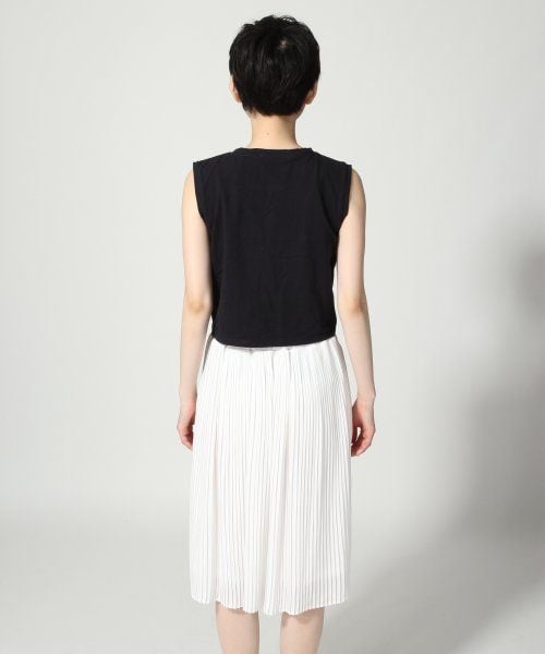 JEANASIS（ジーナシス）の「プリーツセットアップワンピース（ワンピース/ドレス・レディース・ホワイト系/ブラック系/ネイビー系・FREE）」の5枚目の写真