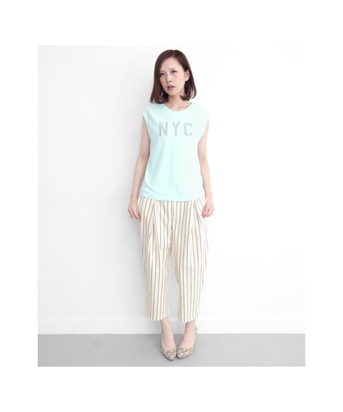 KBF（ケイビーエフ）の「ストライプフロントタックパンツ（パンツ・レディース・ネイビー×グレー/オフ×ライトグレー・one）」の3枚目の写真