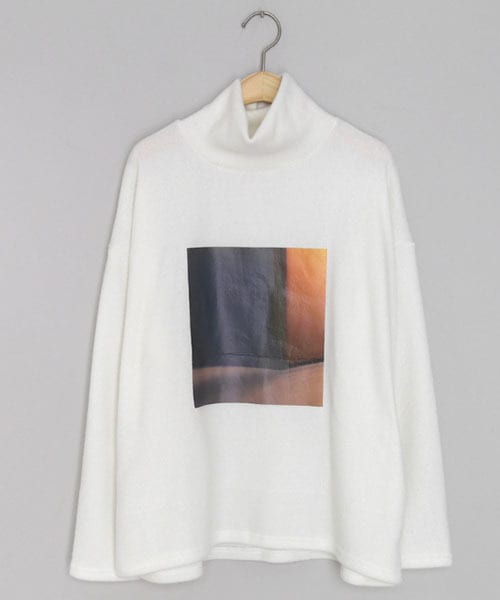 DHOLIC（ディーホリック）の「ソフトプリントTシャツ（Tシャツ/カットソー・レディース・ブラック/ホワイト/ベージュ・FREE）」の2枚目の写真