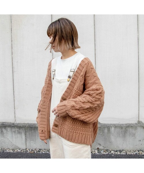 Sheson(シーズン)の「Sheson(シーズン)パッチワークケーブルニットカーディガン(カーディガン/ボレロ・レディース・ホワイト/パープル/ベージュ/ブラウン・FREE)」の3枚目の写真