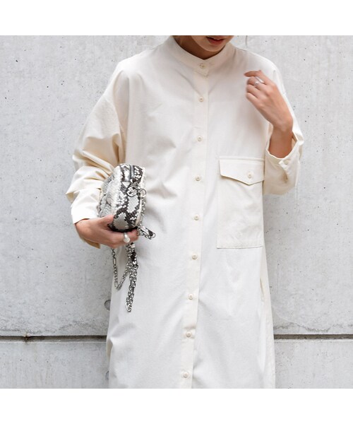 no brand(ノーブランド)の「T/CスタンドカラーオーバーロングシャツOP(ワンピース・レディース・その他)」の4枚目の写真