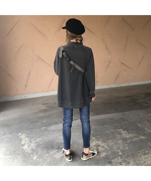 copine（コピン）の「再入荷！絶妙なピグメント加工スモーキーカラー！サイドタックデザインボトルネックトップス(3color)【クリックポスト対象商品】（スウェット・レディース・その他）」の4枚目の写真