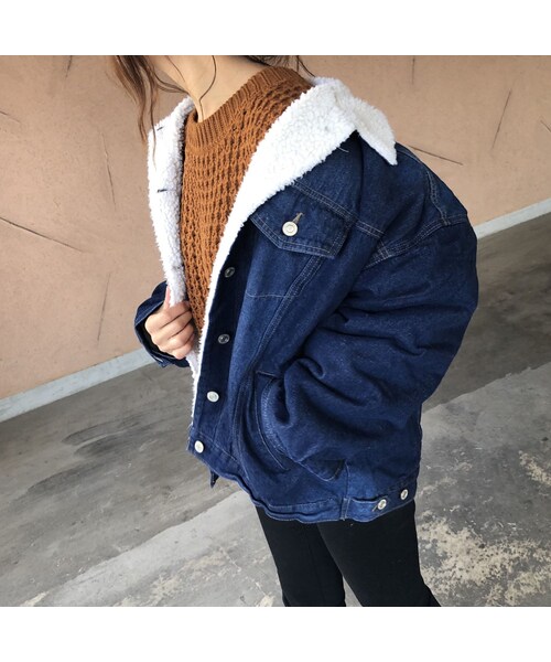 copine（コピン）の「1月16日再々入荷！ゆる可愛い！オーバーサイズ裏ボアデニムジャケット（デニムジャケット・レディース・その他）」の10枚目の写真