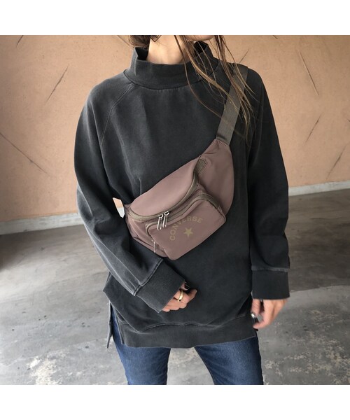 copine（コピン）の「再入荷！CONVERSE/コンバースクラシックボディバッグ(2color)【クリックポスト対象商品】（ボディバッグ/ウエストポーチ・レディース・その他）」の8枚目の写真