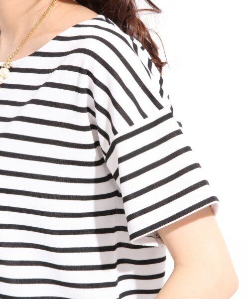 LOWRYS FARM(ローリーズファーム)の「ポンチボーダーバックZIPプルオーバーショートスリーブ2/mikoa(トップス・オフ/ブルー/ネイビー・M/L)」の7枚目の写真