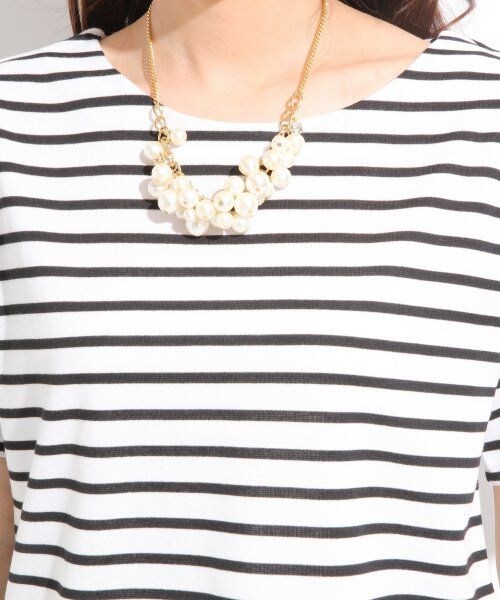 LOWRYS FARM(ローリーズファーム)の「ポンチボーダーバックZIPプルオーバーショートスリーブ2/mikoa(トップス・オフ/ブルー/ネイビー・M/L)」の6枚目の写真