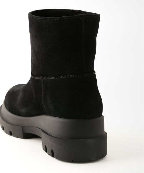 AP STUDIO（エーピーストゥディオ）の「ラバーソールムートンブーツ