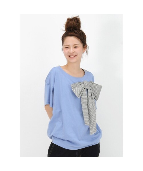 jevous enprie!（ジュヴゾンプリ）の「jevous enprie! / おリボンティー� / カットソー（トップス・レディース・white(01)/light blue(11)/navy(13)/gray(24)・01）」の4枚目の写真