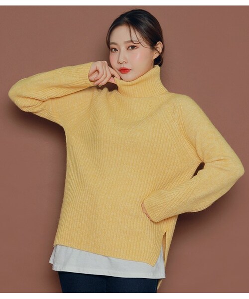 HOTPING（ホッピン）の「アンバランスタートルネックリブニット（ニット/セーター・レディース・Other/White/Green/Yellow/Black/Beige/Blue・フリーサイズ）」の7枚目の写真