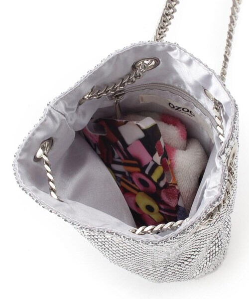 OZOC(オゾック)の「メタルミニ巾着ショルダーバッグ(バッグ・レディース・ブラック(019)/シルバー(006)/ゴールド(007)・00)」の8枚目の写真