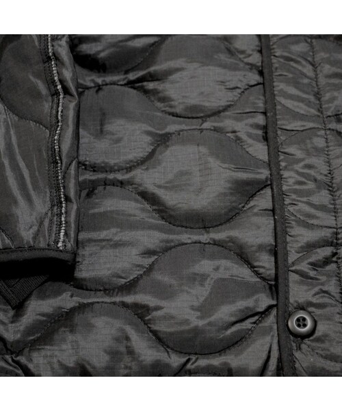 military liner coat / Black