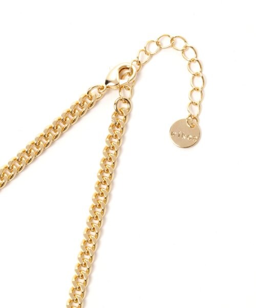 LOWRYS FARM（ローリーズファーム）の「シズクダークストーンネックレス/mikoa（アクセサリー・バーガンディ/グリーン/ネイビー・ナシ）」の5枚目の写真