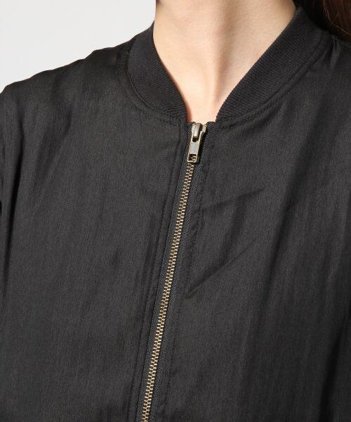 GLOBAL WORK（グローバルワーク）の「サテンリブブルゾン（ジャケット/アウター・レディース・ブラック19/グレージュ51・Ｓ/Ｍ/Ｌ）」の7枚目の写真