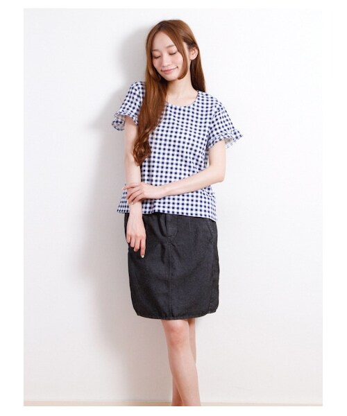 E hyphen world gallery(イーハイフンワールドギャラリー)の「・フクレギンガム袖フリルプルオーバー(カットソー・レディース・ブラック/ピンク/サックスブルー/ネイビー・F)」の3枚目の写真