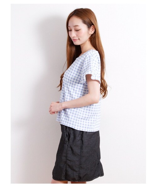 E hyphen world gallery(イーハイフンワールドギャラリー)の「・フクレギンガム袖フリルプルオーバー(カットソー・レディース・ブラック/ピンク/サックスブルー/ネイビー・F)」の6枚目の写真