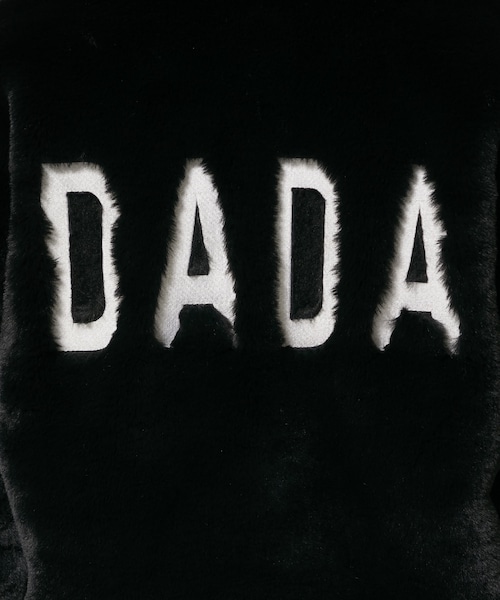 CHRISTIAN DADA（クリスチャンダダ）の「DADA Logo Faux Fur Jacket