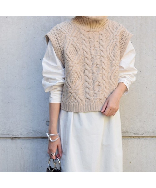 no brand（ノーブランド）の「ケーブルハイネックベスト（ベスト・レディース・その他）」の5枚目の写真