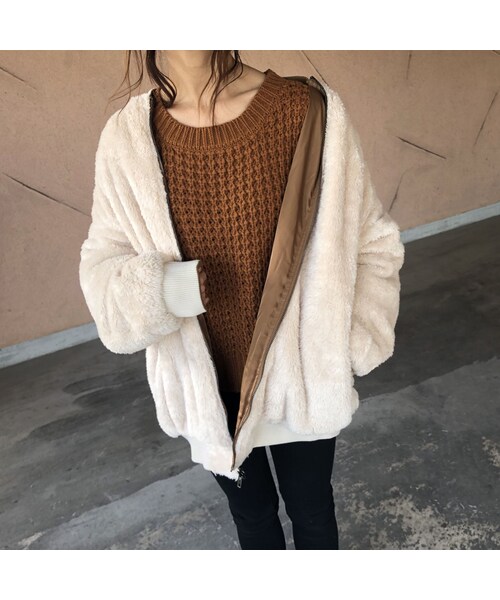 copine(コピン)の「【期間限定価格】再入荷!リバーシブルデザイン!ボア・ミリタリーオーバーサイズブルゾン(3color)(ブルゾン・レディース・その他)」の4枚目の写真