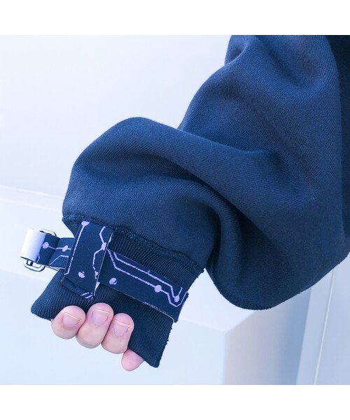 STORES.jp(ストアーズドットジェーピー)の「D/3 / NIGHT VISION ビッグパーカーver2,0 / ブラック(パーカー・その他)」の8枚目の写真