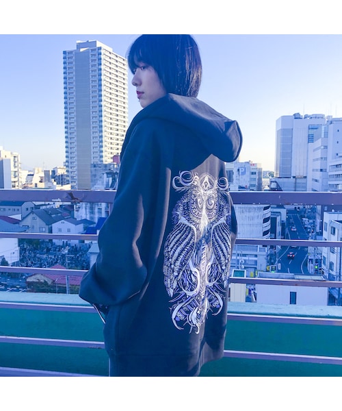 STORES.jp(ストアーズドットジェーピー)の「D/3 / NIGHT VISION ビッグパーカーver2,0 / ブラック(パーカー・その他)」の1枚目の写真