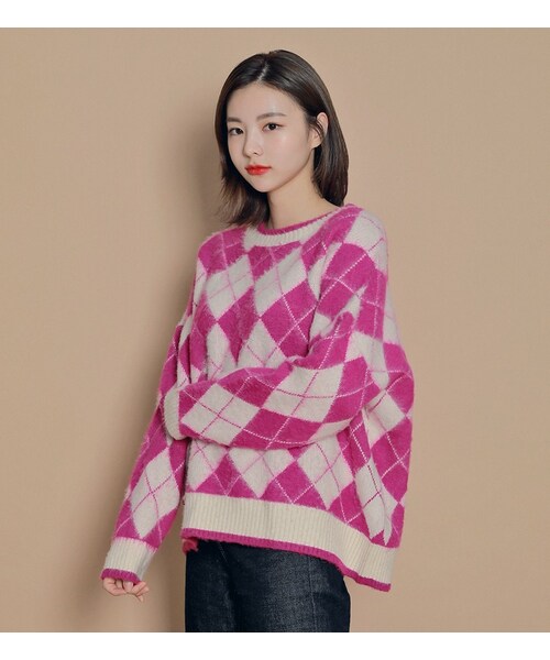 HOTPING(ホッピン)の「アーガイルチェックパターンルーズニット(ニット/セーター・レディース・Green/Orange/Pink・フリーサイズ)」の2枚目の写真