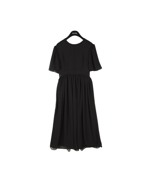 STYLENANDA(スタイルナンダ)の「シフォンフェミニンロングワンピース(ワンピース/ドレス・レディース・ホワイト/ブラック・FRE)」の1枚目の写真