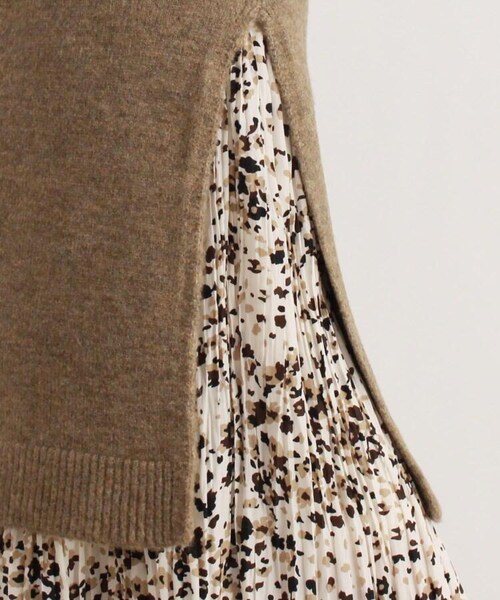 OZOC（オゾック）の「[洗える]もちもちスリット入りニットワンピース（ワンピース/ドレス・レディース・アイボリー(004)/ナチュラル(050)/キャメル(027)/ディープグレー(015)・38(M)）」の15枚目の写真