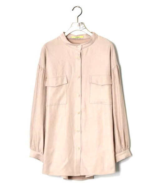 w closet(ダブルクローゼット)の「【Alley】スタンドカラーフラップポケットBIGシャツ(トップス・レディース・Lベージュ/サックス/グレージュ・FREE/M/L)」の2枚目の写真