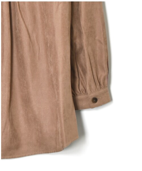 w closet(ダブルクローゼット)の「【Alley】スタンドカラーフラップポケットBIGシャツ(トップス・レディース・Lベージュ/サックス/グレージュ・FREE/M/L)」の9枚目の写真