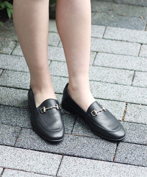 LE TALON（ルタロン）の「GRISE レザービットバブーシュ