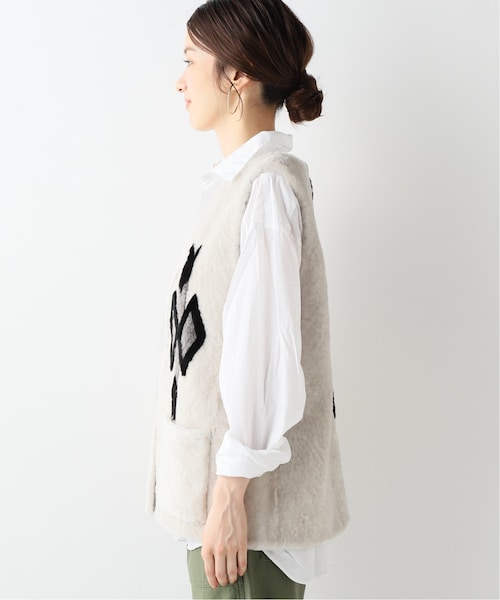 FRAMeWORK（フレームワーク）の「別注K.tsanikidisムートン チマヨ柄