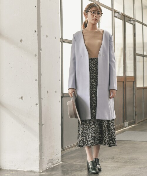 Andemiu（アンデミュウ）の「ノーカラーモッサコート（ジャケット/アウター・ライトグレー/キャメル/ライトブルー）」の5枚目の写真