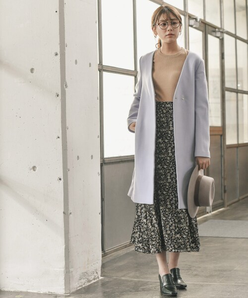 Andemiu（アンデミュウ）の「ノーカラーモッサコート（ジャケット/アウター・ライトグレー/キャメル/ライトブルー）」の4枚目の写真