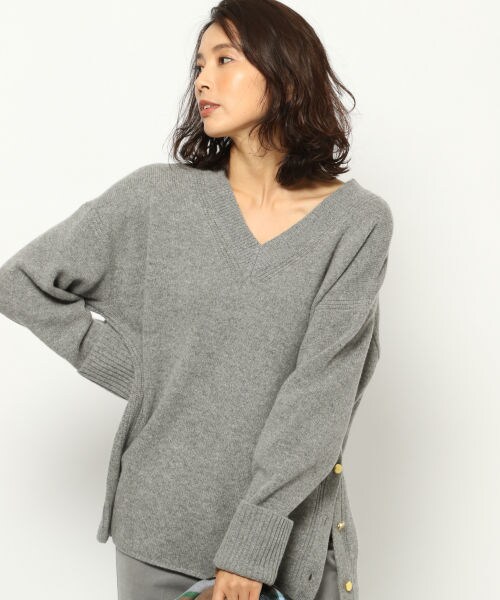 BARNYARDSTORM（バンヤードストーム）の「AQUAサイドボタンVニット