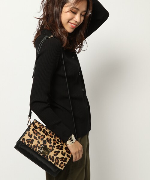 BARNYARDSTORM（バンヤードストーム）の「ウォレットフラップショルダーＭ（バッグ・ゼブラ/オフホワイト/ブラック/キャメル/レオパード）」の13枚目の写真