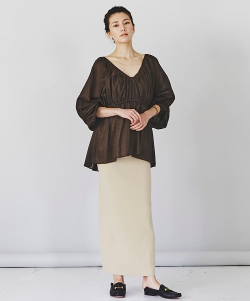 Curensology（カレンソロジー）の「コットンリブタイトスカート（スカート・スモーク/【WEB限定カラー】ベージュ）」の4枚目の写真