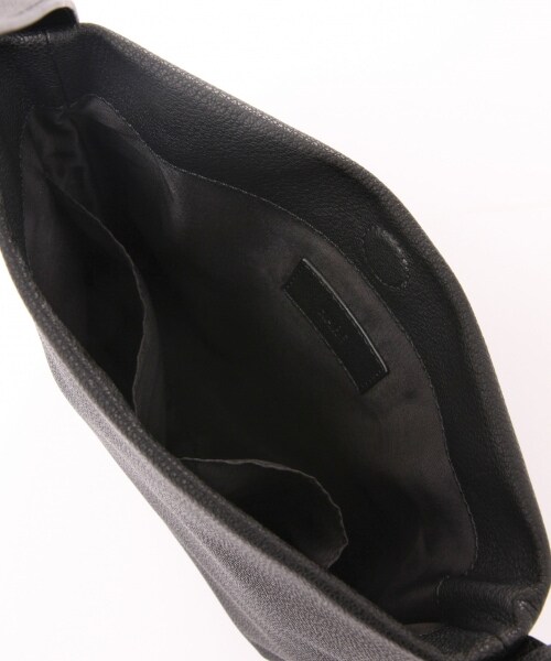 HARE（ハレ）の「レザーショルダーBAG Ssize（バッグ・ブラック）」の7枚目の写真