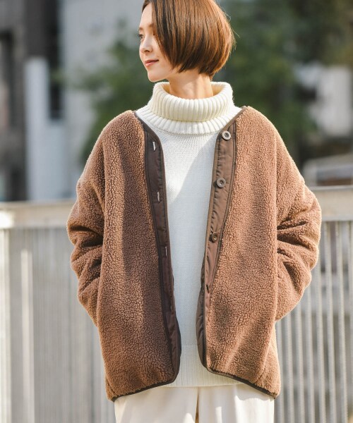 LEPSIM(レプシィム)の「リバーライトボアコート(ジャケット/アウター・キナリ×カーキ/グレージュ×ブラック/ブラウン×キャメル)」の14枚目の写真