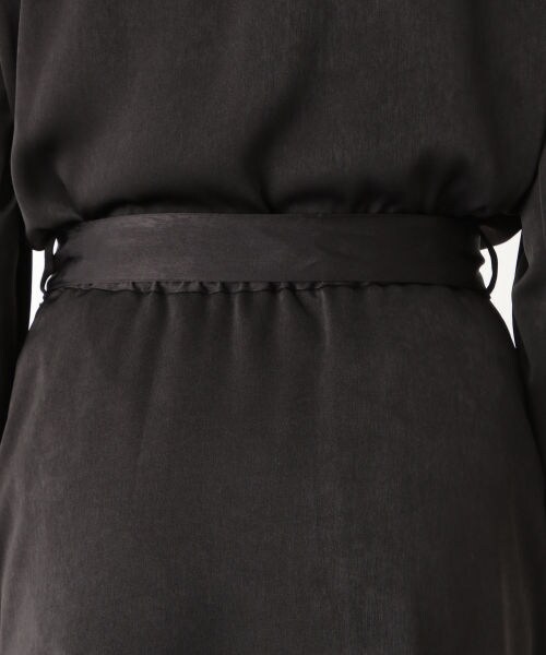 LEPSIM（レプシィム）の「コウタクフレアスカート（スカート・ブラック/グレージュ/サックス）」の19枚目の写真