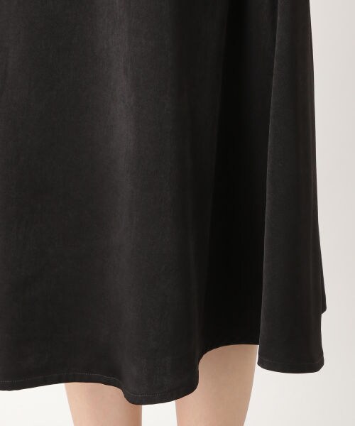 LEPSIM（レプシィム）の「コウタクフレアスカート（スカート・ブラック/グレージュ/サックス）」の18枚目の写真