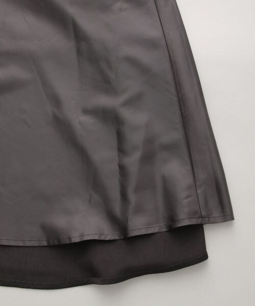 LEPSIM（レプシィム）の「コウタクフレアスカート（スカート・ブラック/グレージュ/サックス）」の21枚目の写真