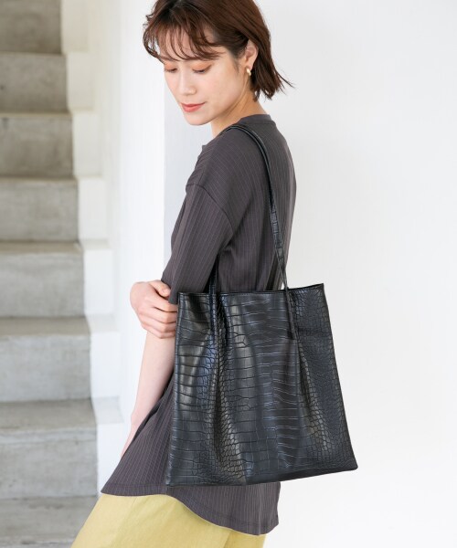 LOWRYS FARM（ローリーズファーム）の「ＦＬトートＢＡＧ（バッグ・アイボリー/ブラック/ブラウン）」の9枚目の写真