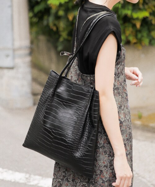 LOWRYS FARM（ローリーズファーム）の「ＦＬトートＢＡＧ（バッグ・アイボリー/ブラック/ブラウン）」の12枚目の写真