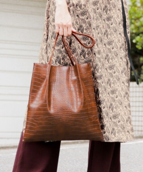 LOWRYS FARM（ローリーズファーム）の「ＦＬトートＢＡＧ（バッグ・アイボリー/ブラック/ブラウン）」の13枚目の写真