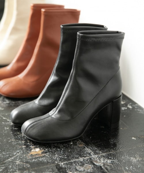 LOWRYS FARM（ローリーズファーム）の「ストレッチヒールブーツ（シューズ・アイボリー/ブラック/ブラウン/オブリークトゥアイボリー/オブリークトゥブラック/オブリークトゥブラウン）」の2枚目の写真