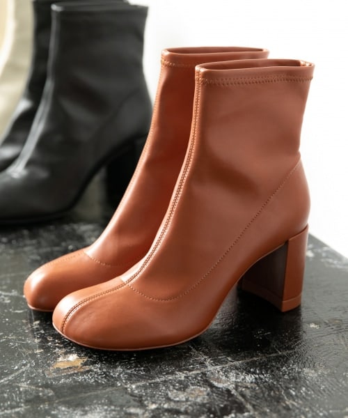 LOWRYS FARM（ローリーズファーム）の「ストレッチヒールブーツ（シューズ・アイボリー/ブラック/ブラウン/オブリークトゥアイボリー/オブリークトゥブラック/オブリークトゥブラウン）」の4枚目の写真