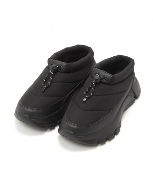 LOWRYS FARM（ローリーズファーム）の「キルティングシューズ（シューズ・ブラック）」の2枚目の写真