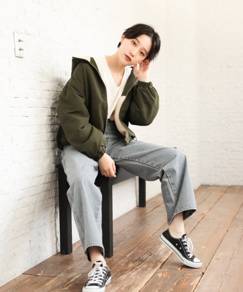 PAGEBOY（ページボーイ）の「ボアリバーシブルフードブルゾン（ジャケット/アウター・ホワイト×ブラック/アイボリー×カーキ/ブラウン×ネイビー）」の13枚目の写真