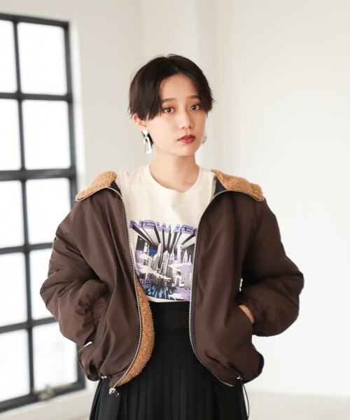 PAGEBOY（ページボーイ）の「ボアリバーシブルフードブルゾン（ジャケット/アウター・ホワイト×ブラック/アイボリー×カーキ/ブラウン×ネイビー）」の18枚目の写真